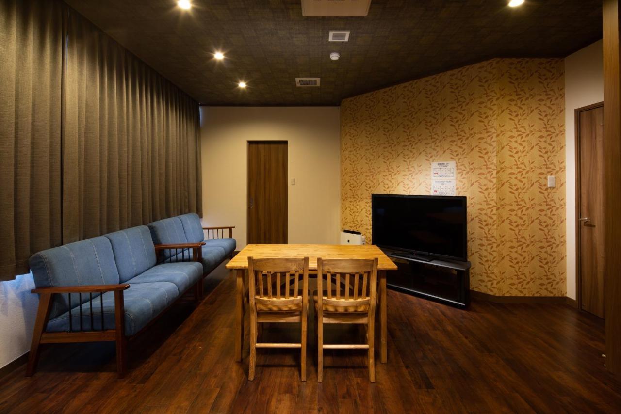 Connect Nishijin Apartment *